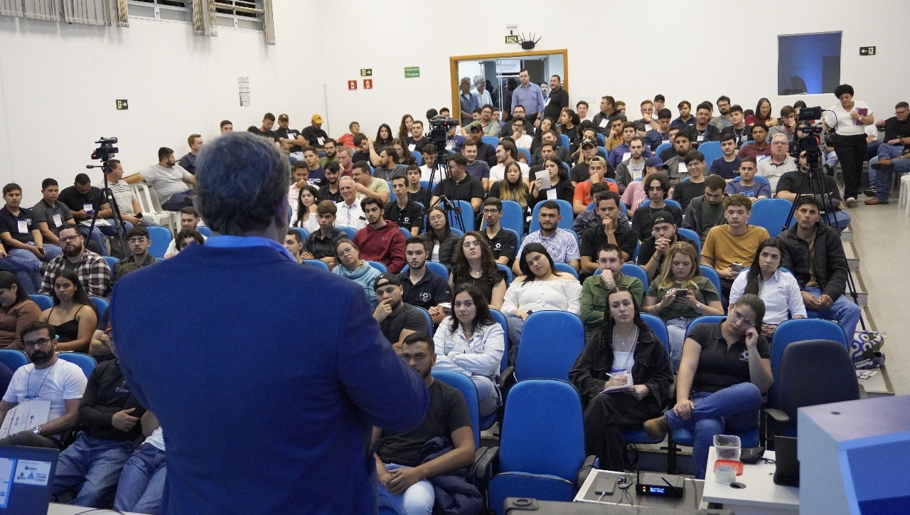 2ª Semana AREA de Inovação Tecnológica tem início com grande público e programação inspiradora